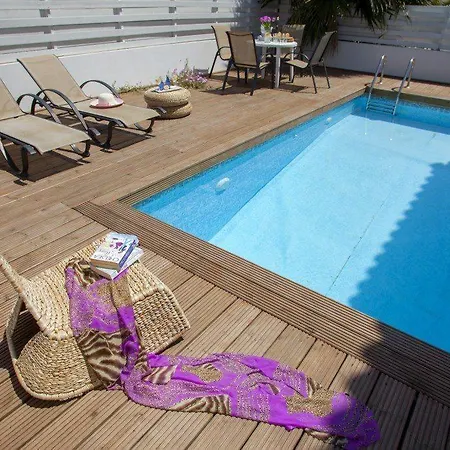 Luxury With A Private Pool And Garden Pernera 31 *